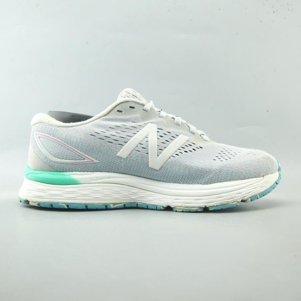 NEW BALANCE 880V9