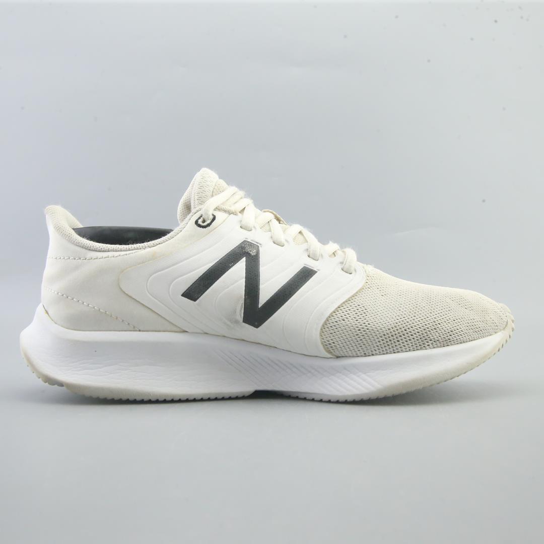 NEW BALANCE 068 V1