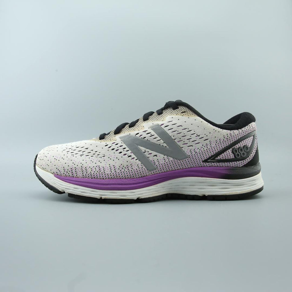 NEW BALANCE 880V9