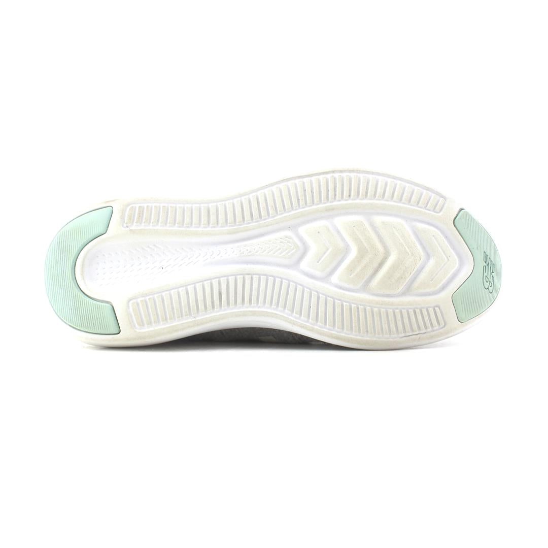NEW BALANCE FUELCORE COAST V4