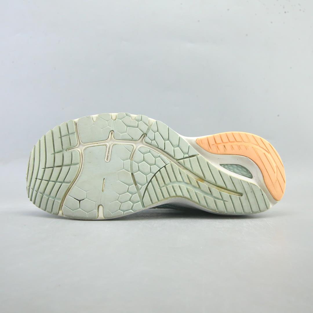 NEW BALANCE FRESH FOAM X 860V12
