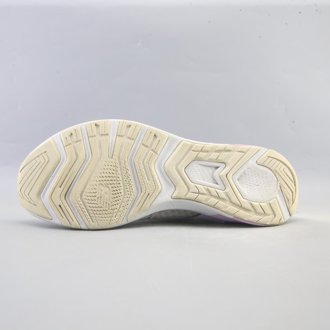 NEW BALANCE  FUELCORE NERGIZE V1