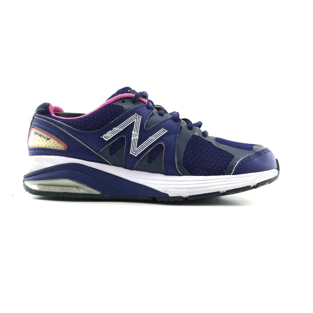 NEW BALANCE 1540V2