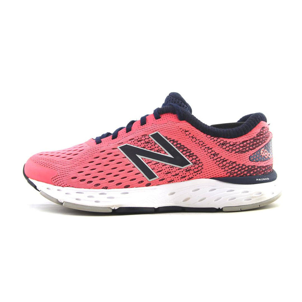 NEW BALANCE 680V6