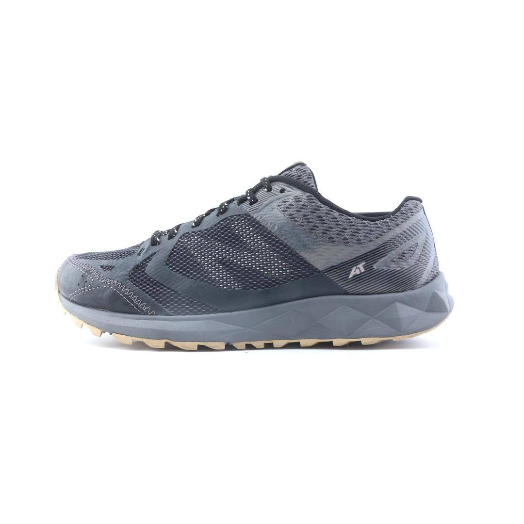 NEW BALANCE 590 V3