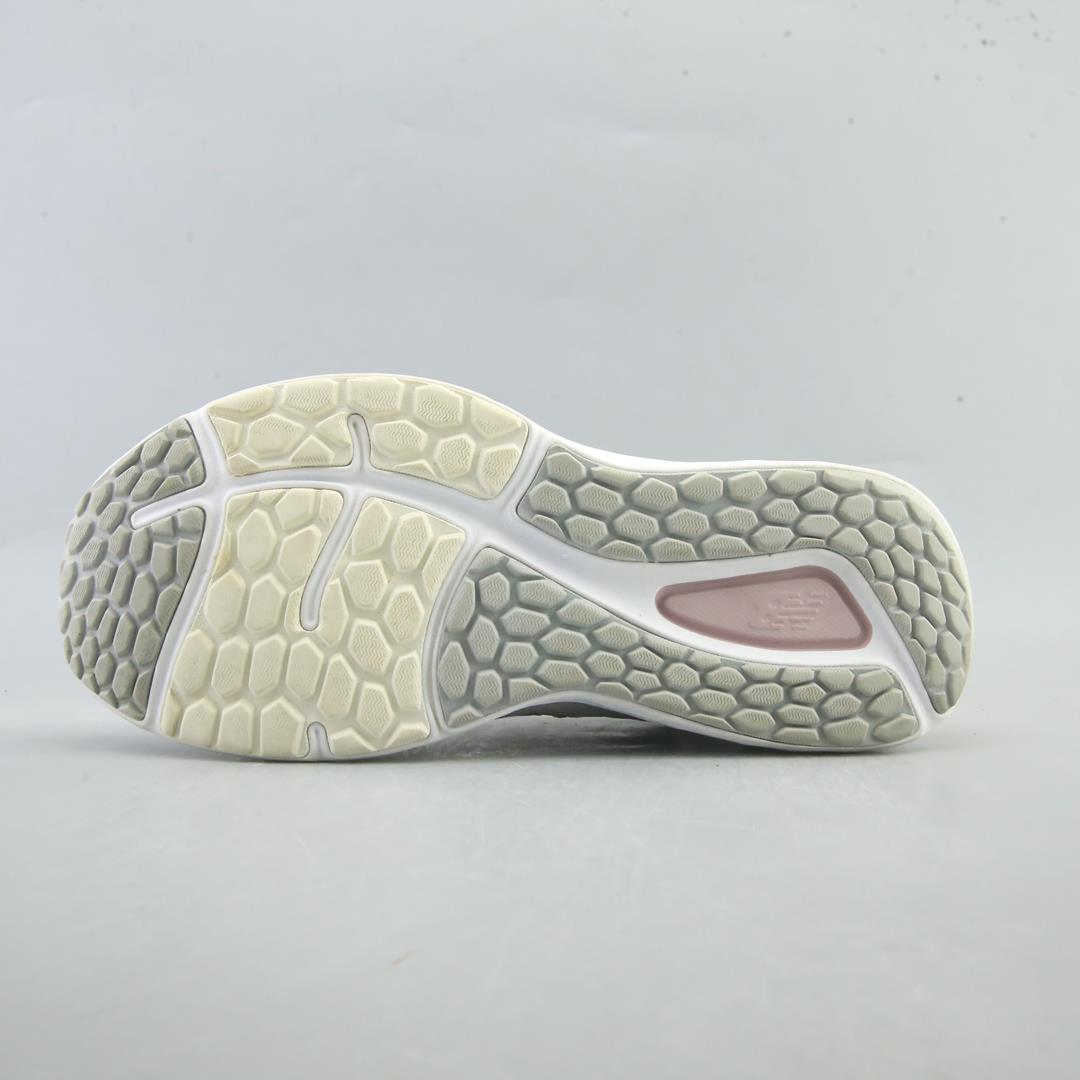 NEW BALANCE FRESH FOAM X 680 V7
