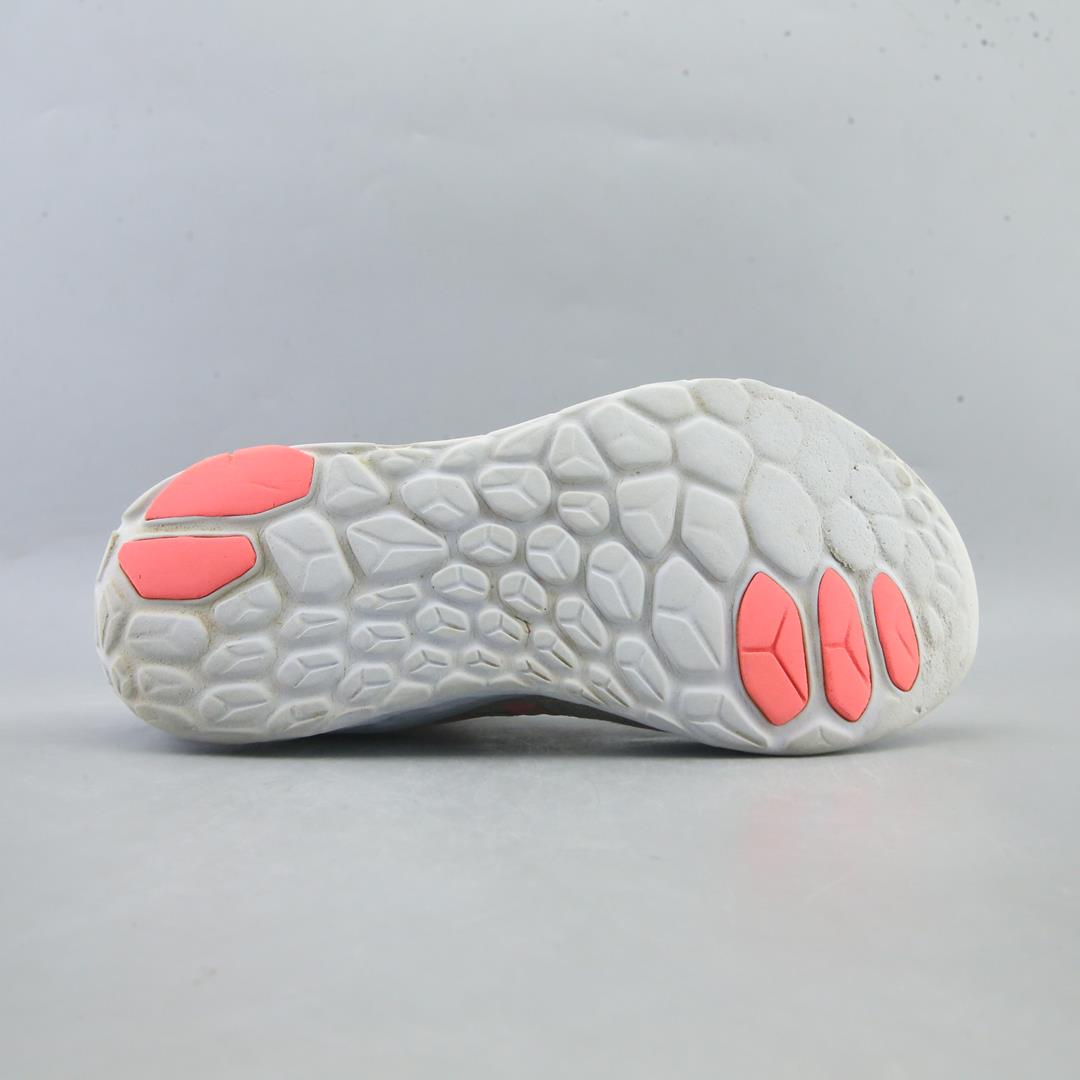 NEW BALANCE FRESH FOAM X BEACON V3