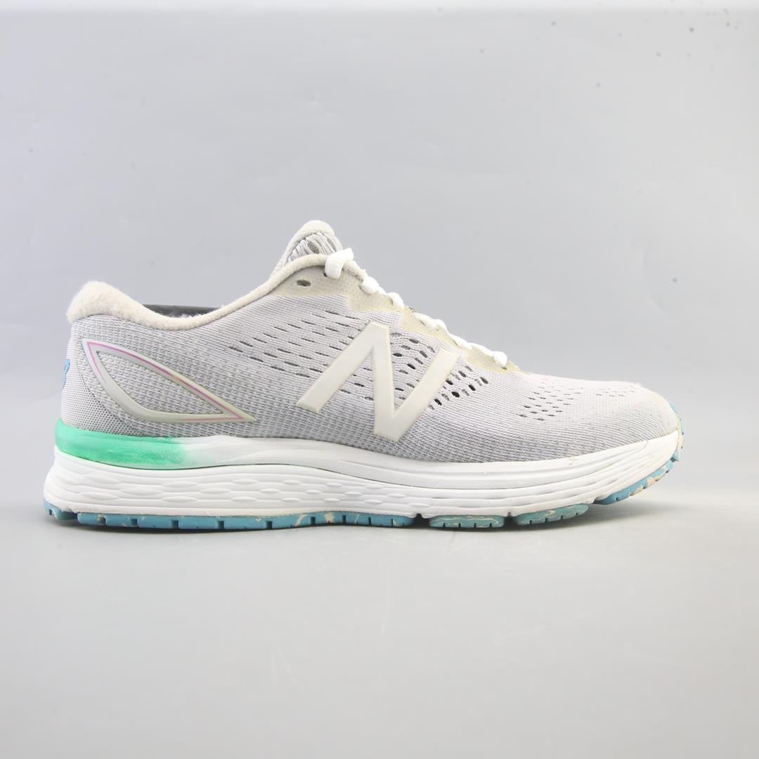 NEW BALANCE 880 V9