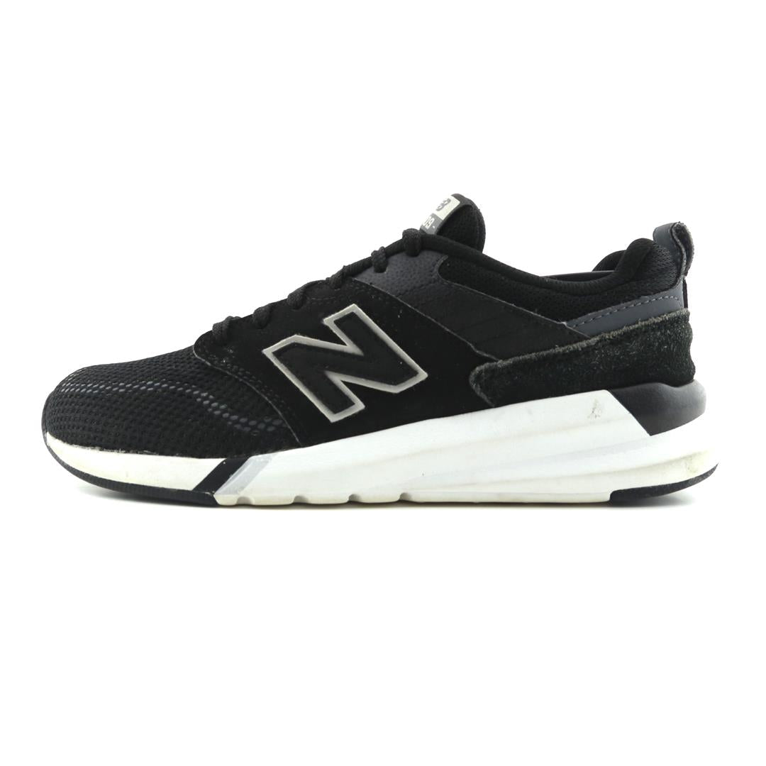 NEW BALANCE 009 V1