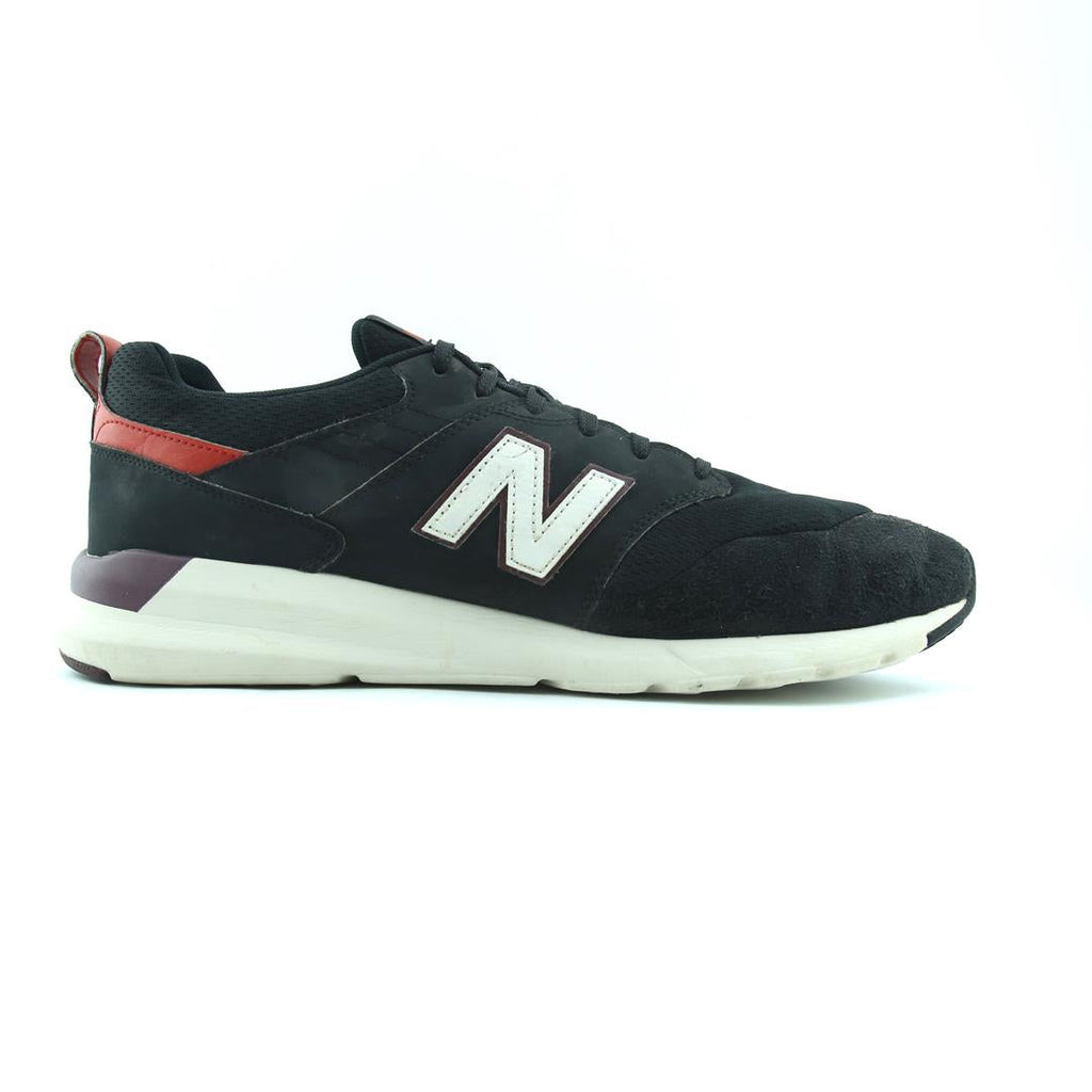 NEW BALANCE 009 V1