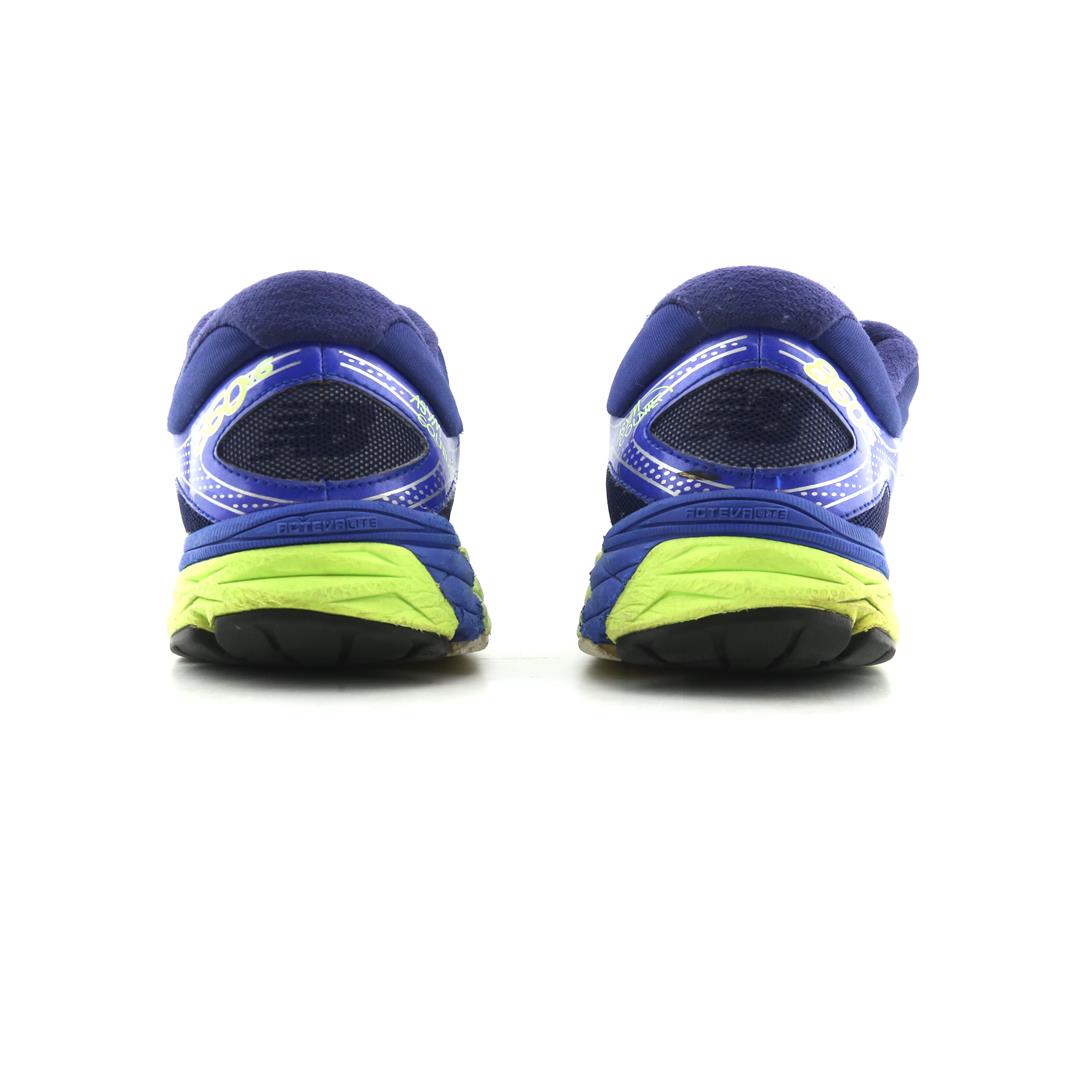 NEW BALANCE 860V6