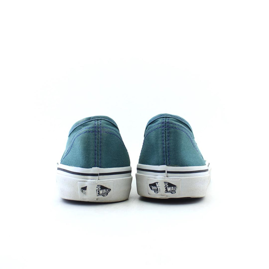 VANS AUTHENTIC