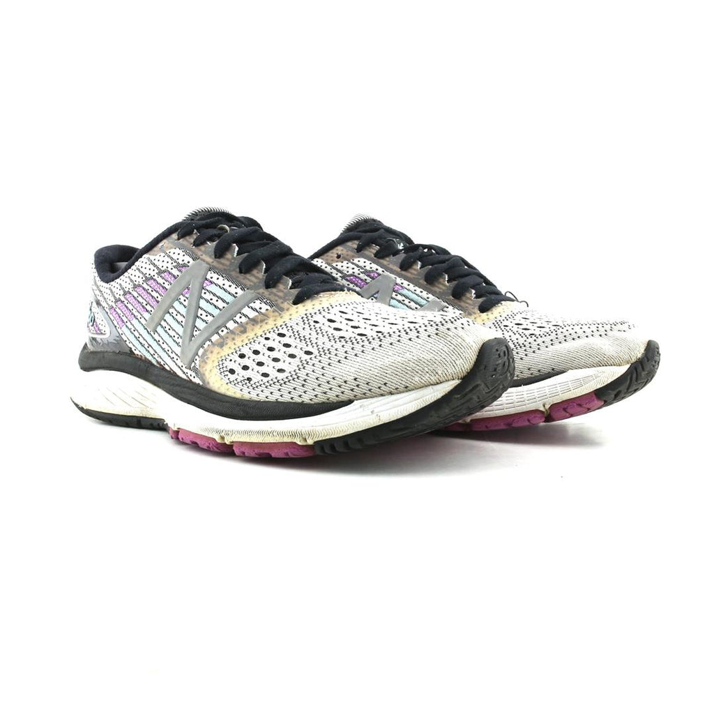 NEW BALANCE 860V9
