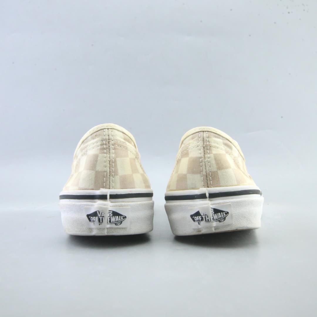 VANS AUTHENTIC