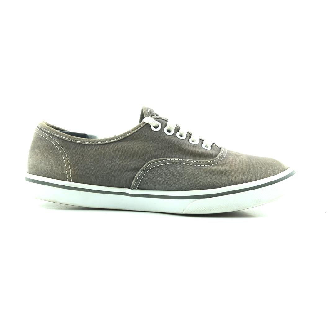 VANS AUTHENTIC