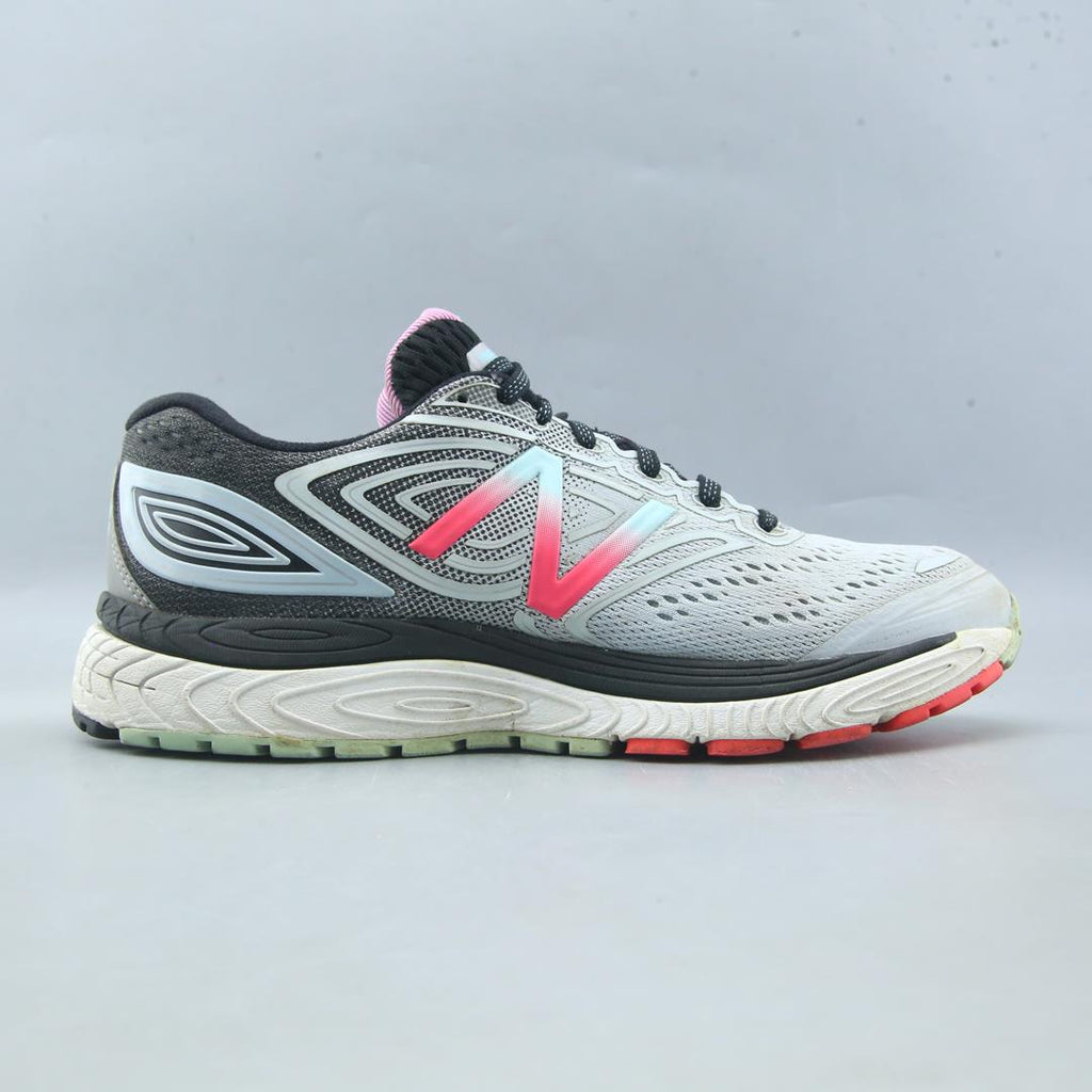NEW BALANCE 880V7
