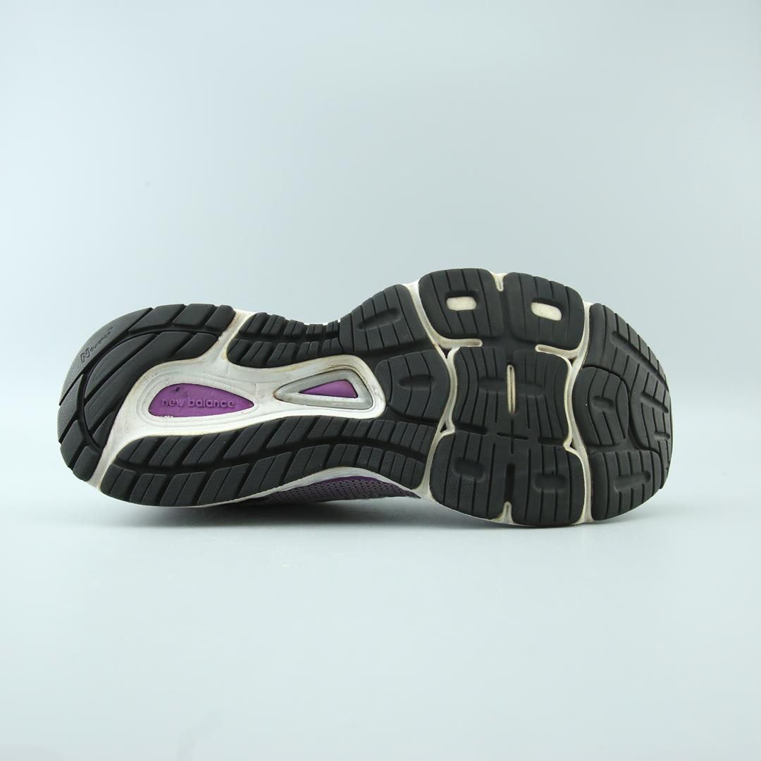 NEW BALANCE 880V9