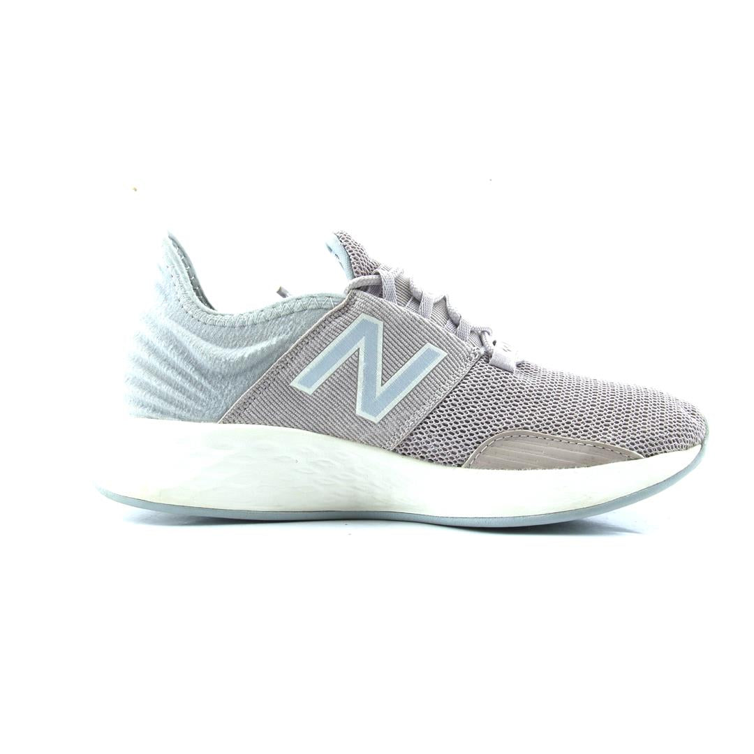 NEW BALANCE FRESH FOAM ROAV