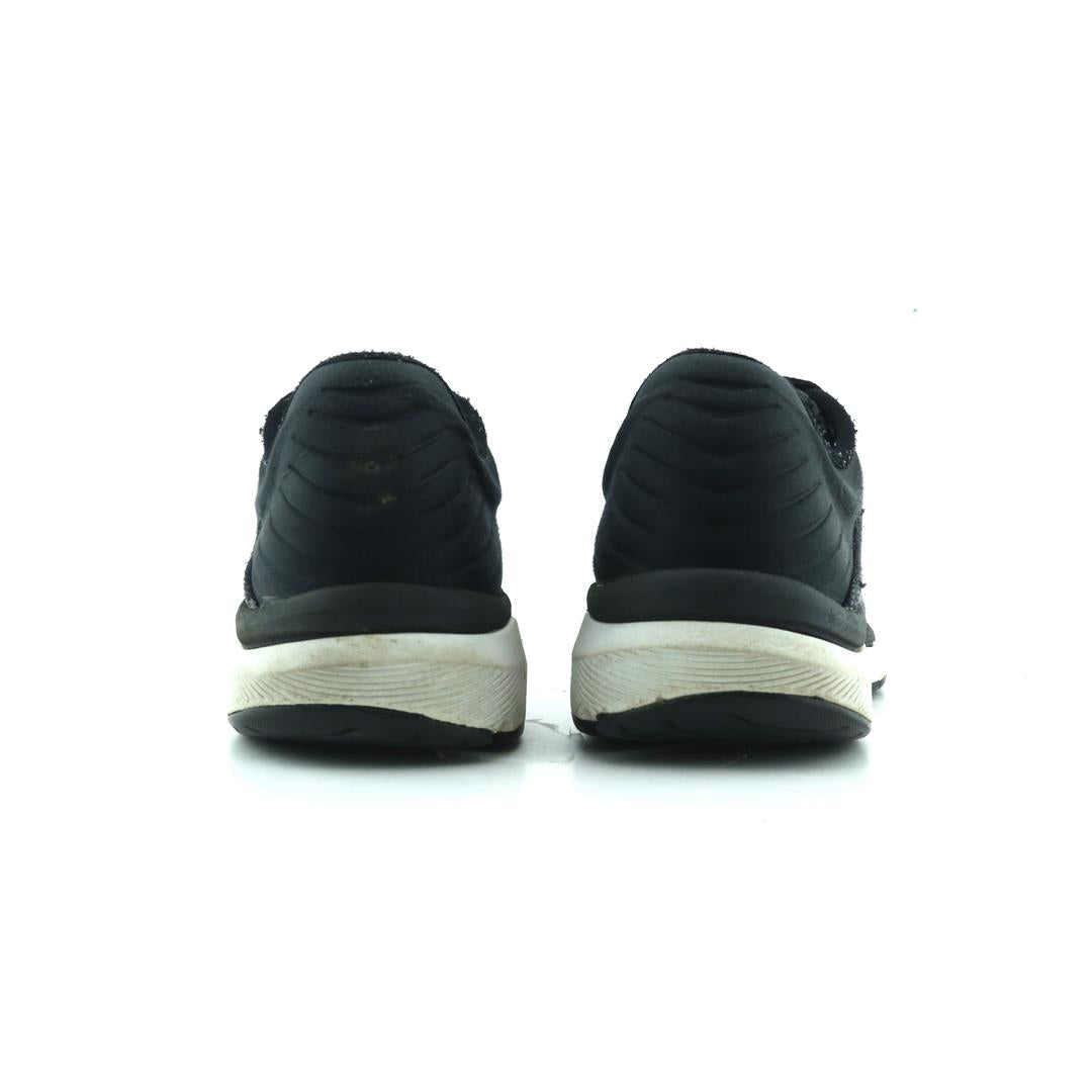 NEW BALANCE 860 V10