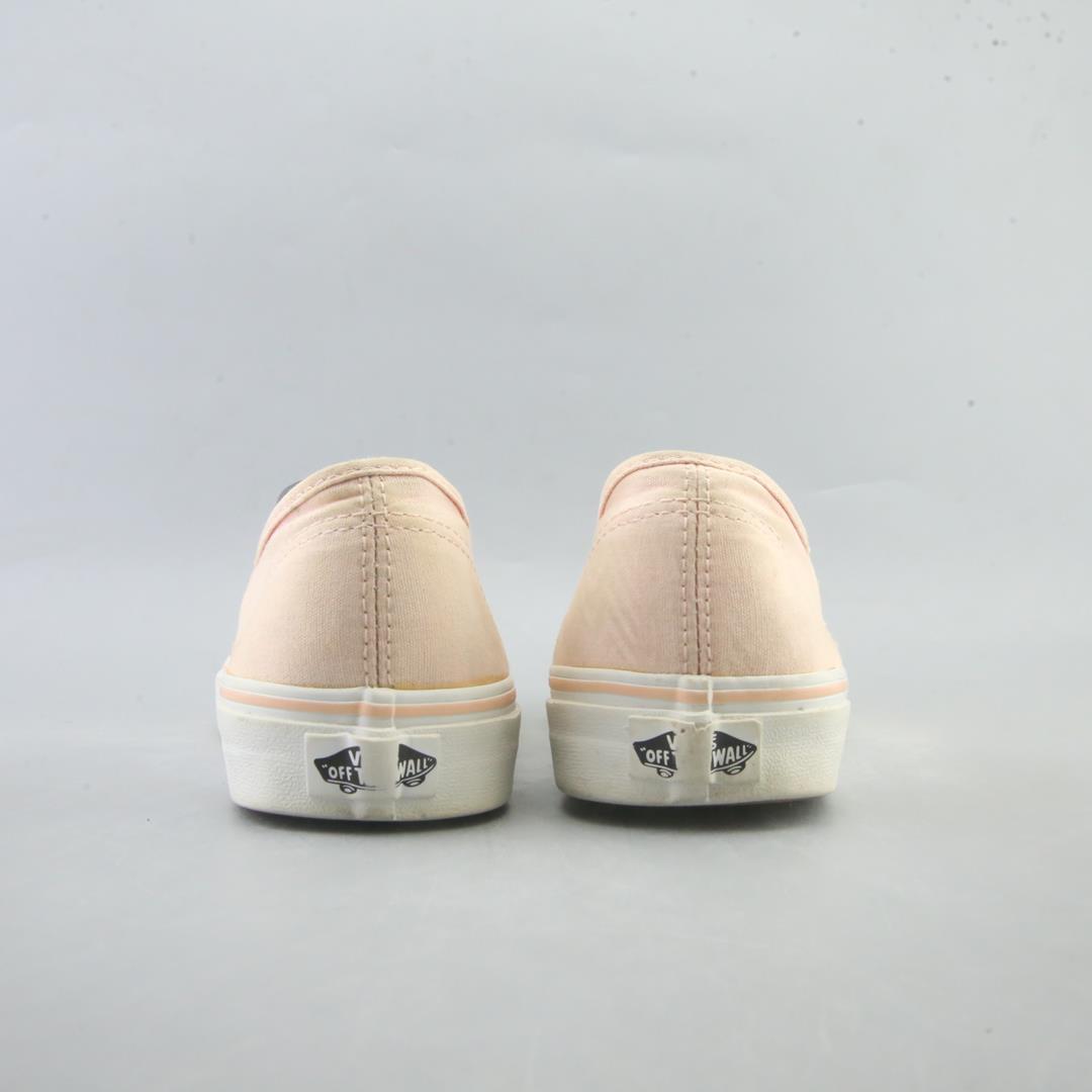 VANS AUTHENTIC