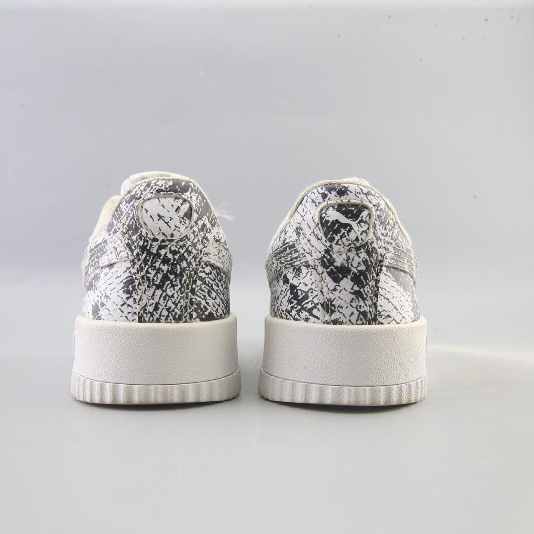 PUMA CARINA