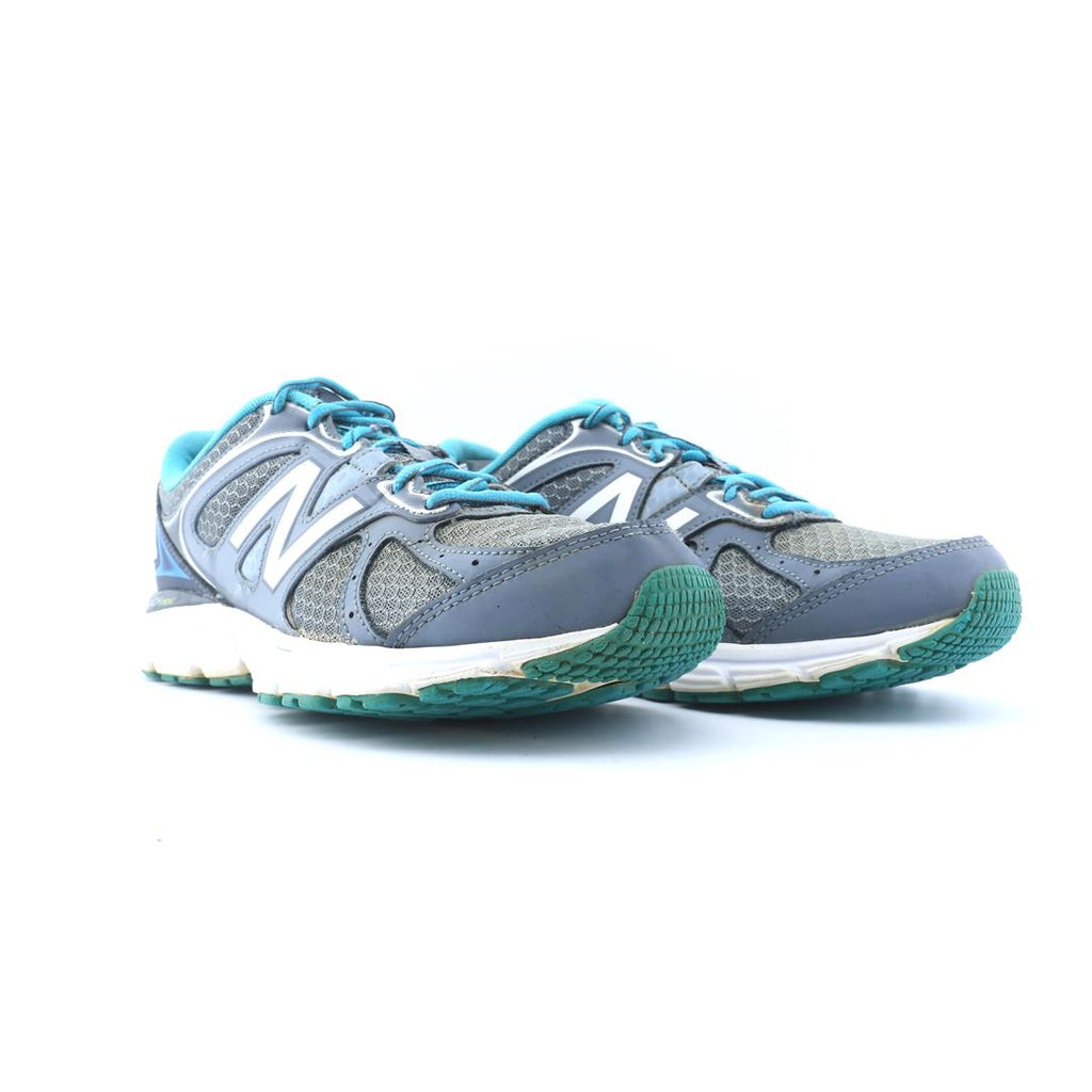 NEW BALANCE 560V6