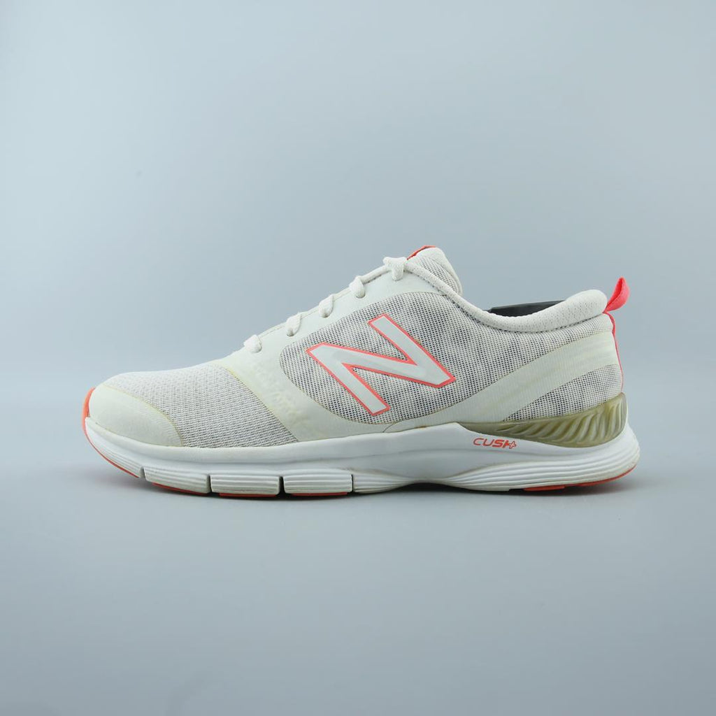 NEW BALANCE 711