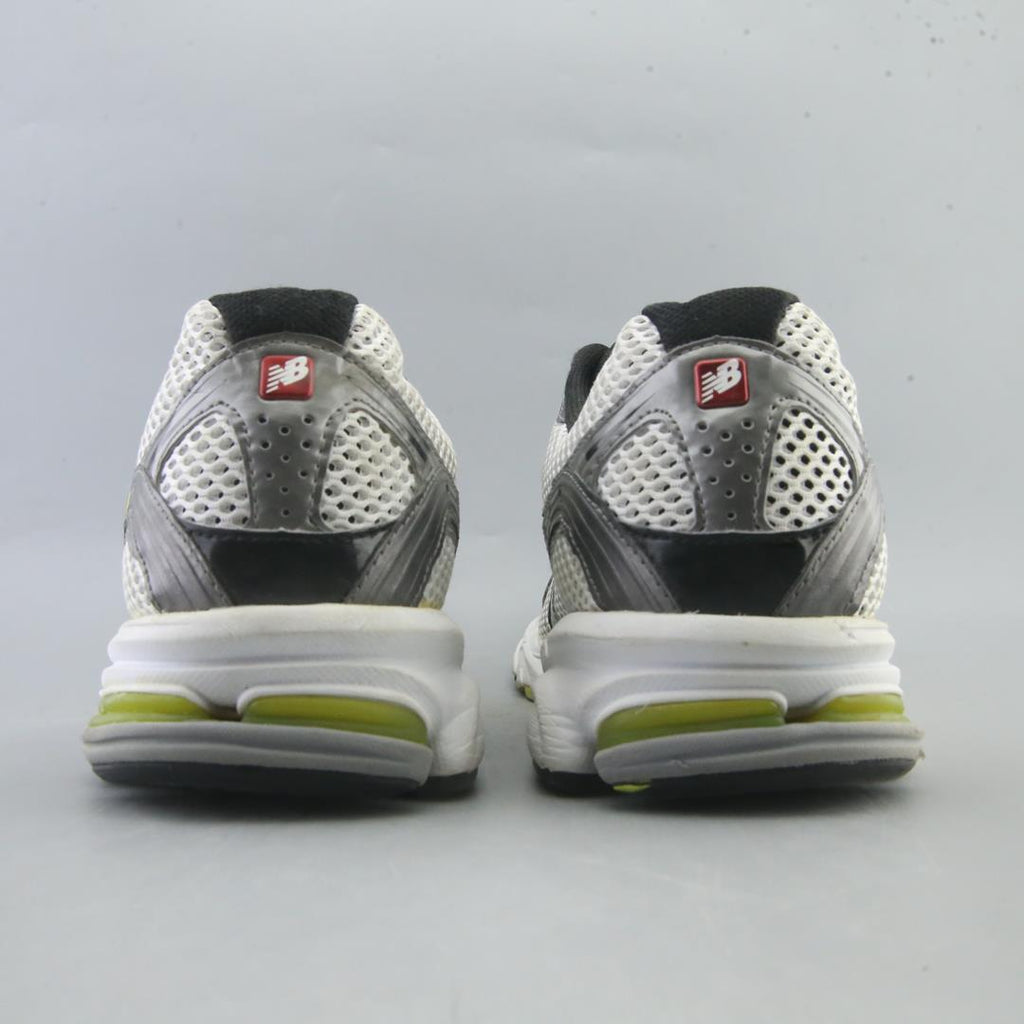 NEW BALANCE 880