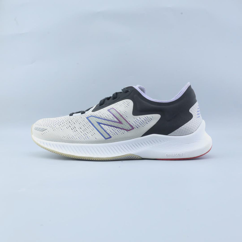 NEW BALANCE PESU V1