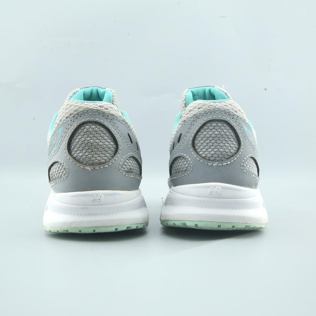 NEW BALANCE 470V1