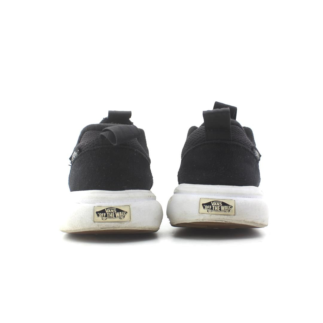VANS ULTRARANGE
