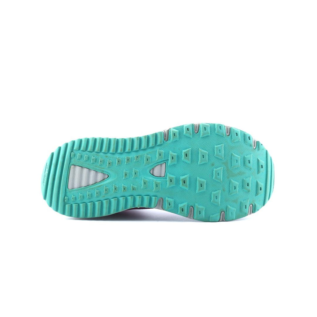 NEW BALANCE  NITREL V4