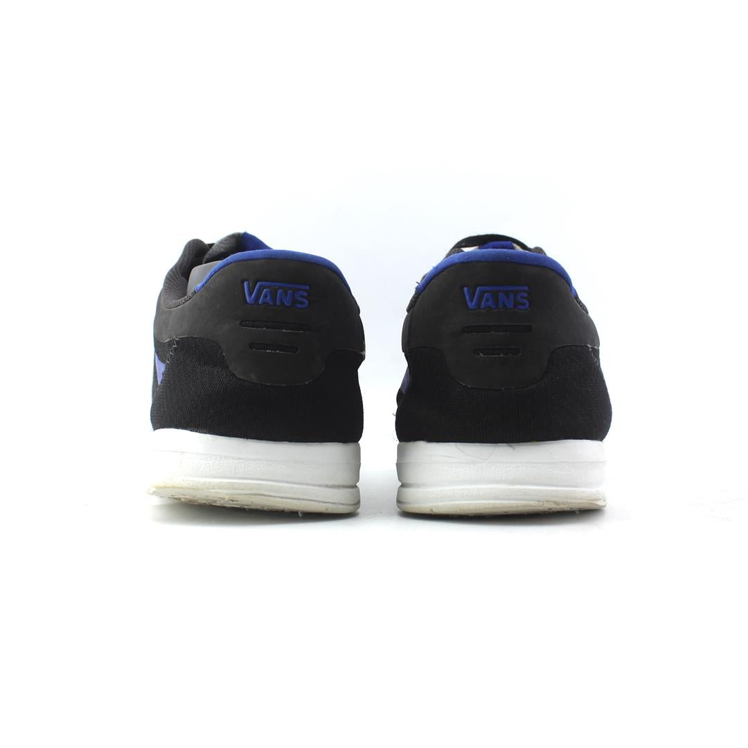 VANS  LXVI GRAPH
