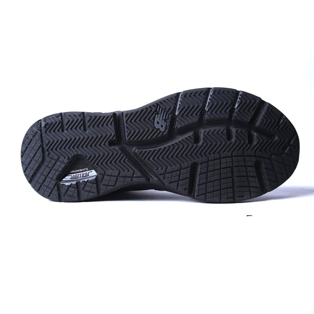 NEW BALANCE 857V3