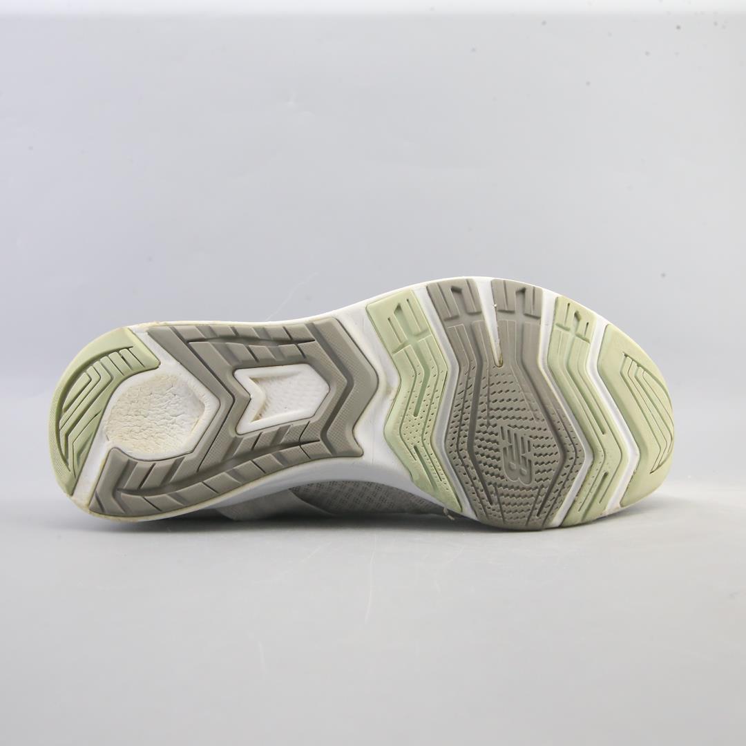NEW BALANCE FUEL CORE NERGIZE V1
