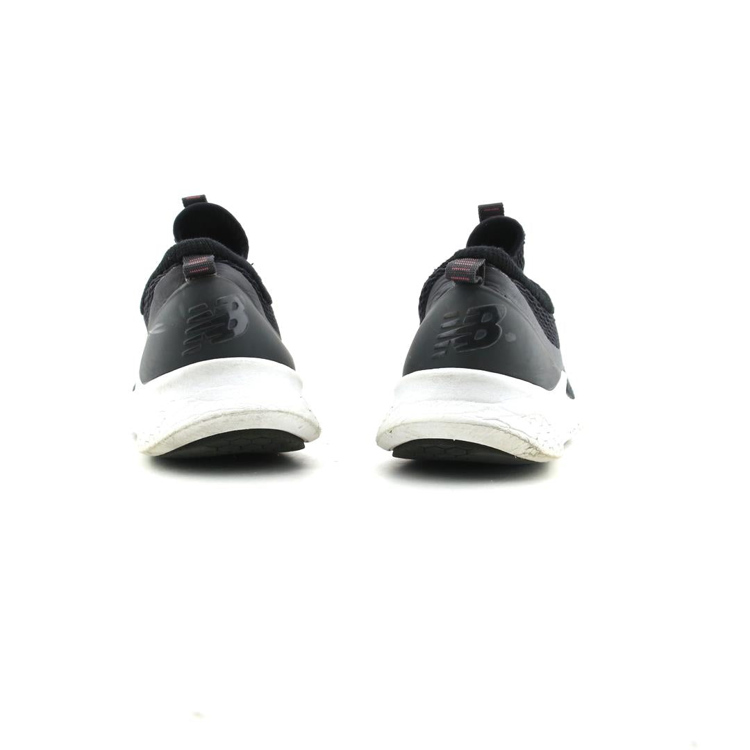 NEW BALANCE FRESH FOAM LAZR