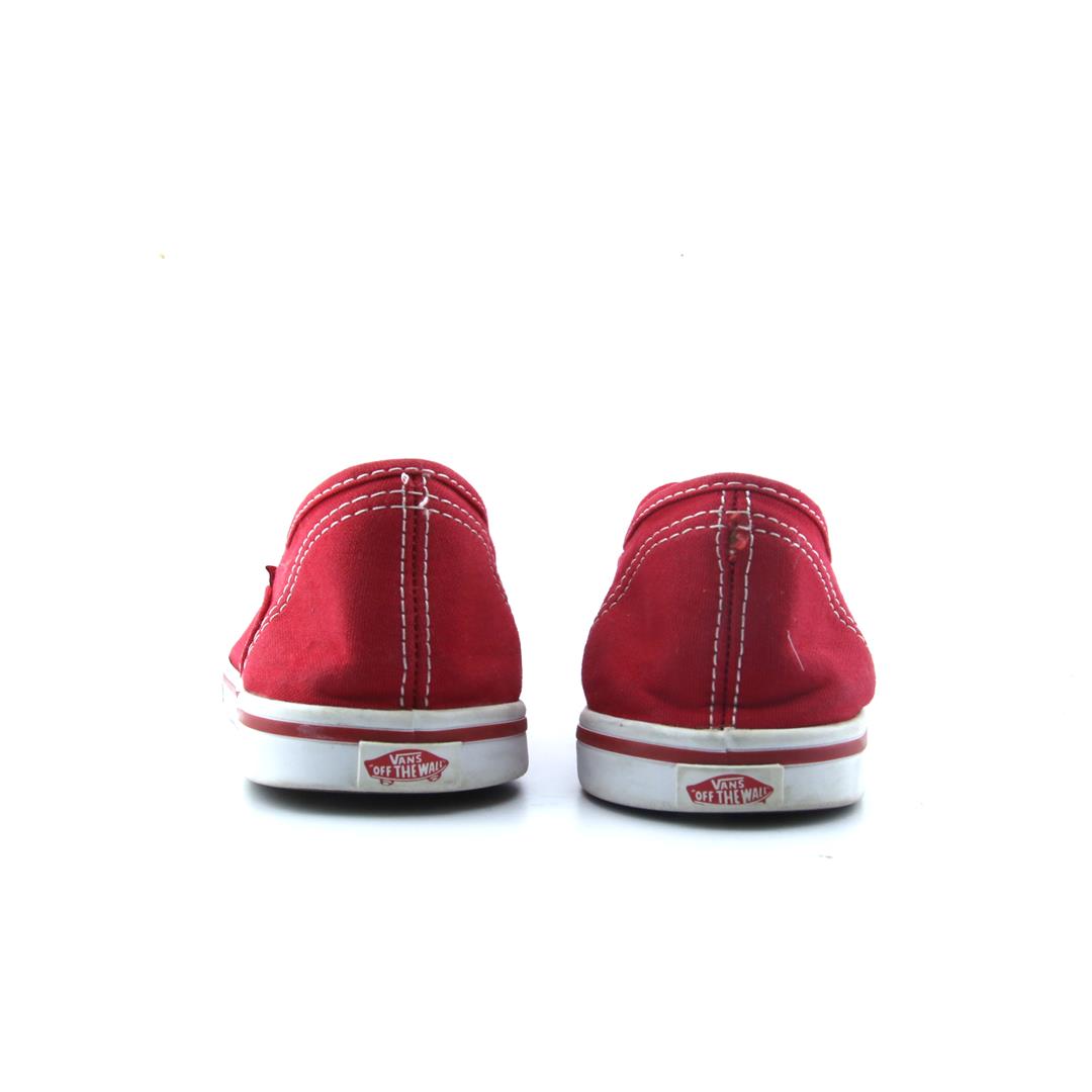 VANS AUTHENTIC