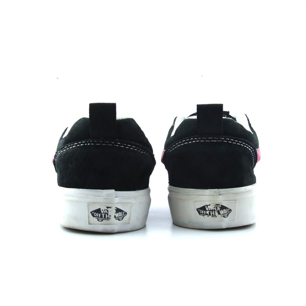 VANS KNU SKOOL