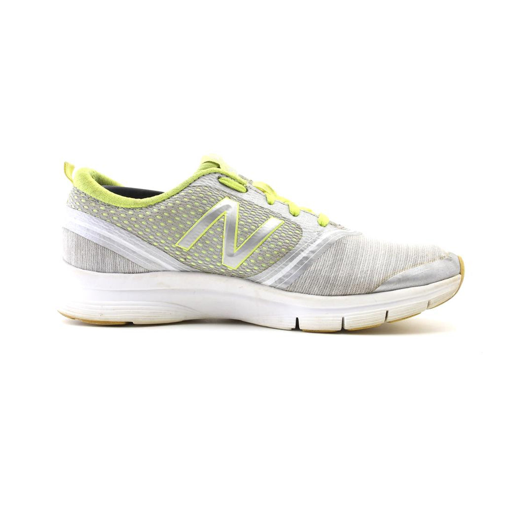 NEW BALANCE 711