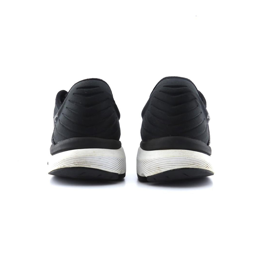 NEW BALANCE 860V10