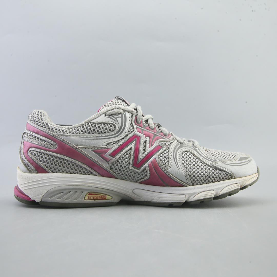 NEW BALANCE 860