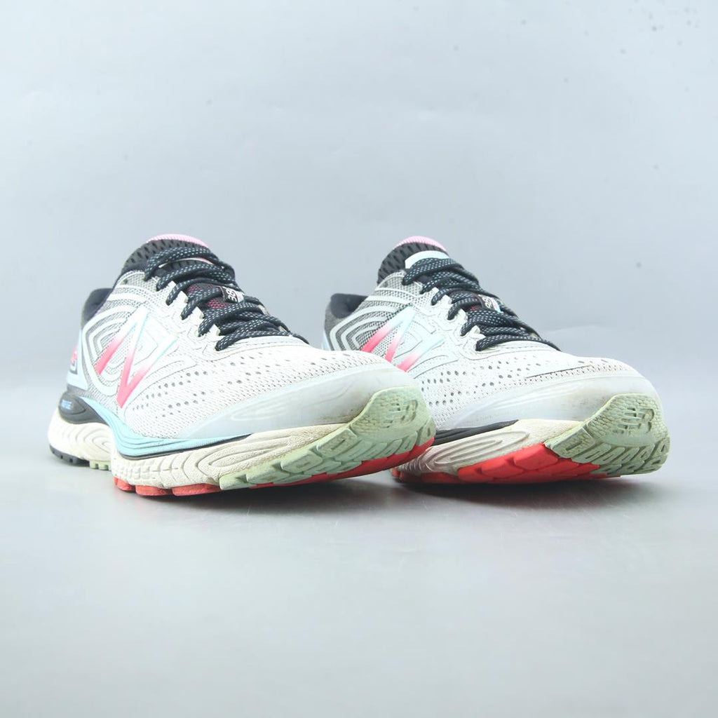 NEW BALANCE 880V7