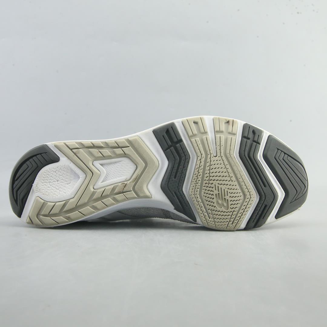 NEW BALANCE FUELCORE NERGIZE V1