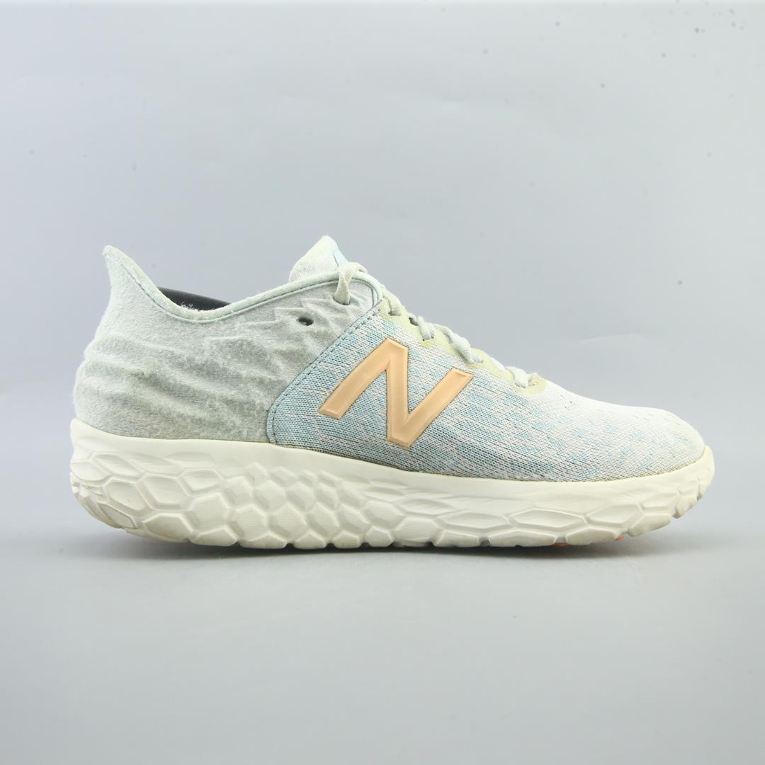 NEW BALANCE FRESH FOAM BEACON V2