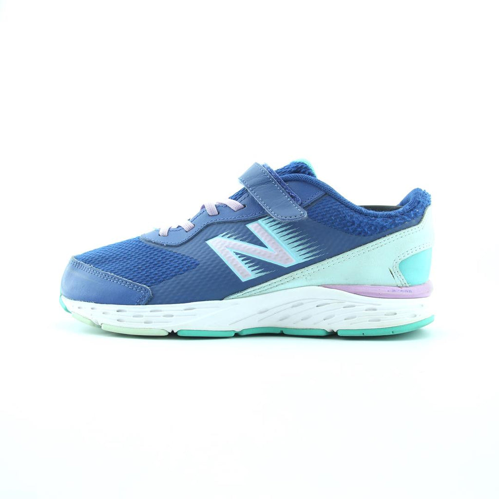 NEW BALANCE 680V6