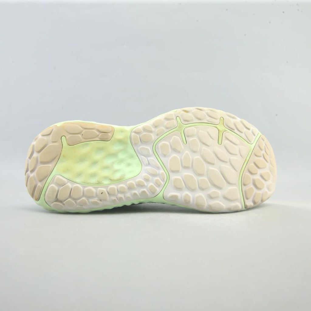 NEW BALANCE FRESH FOAM EVOZ V2