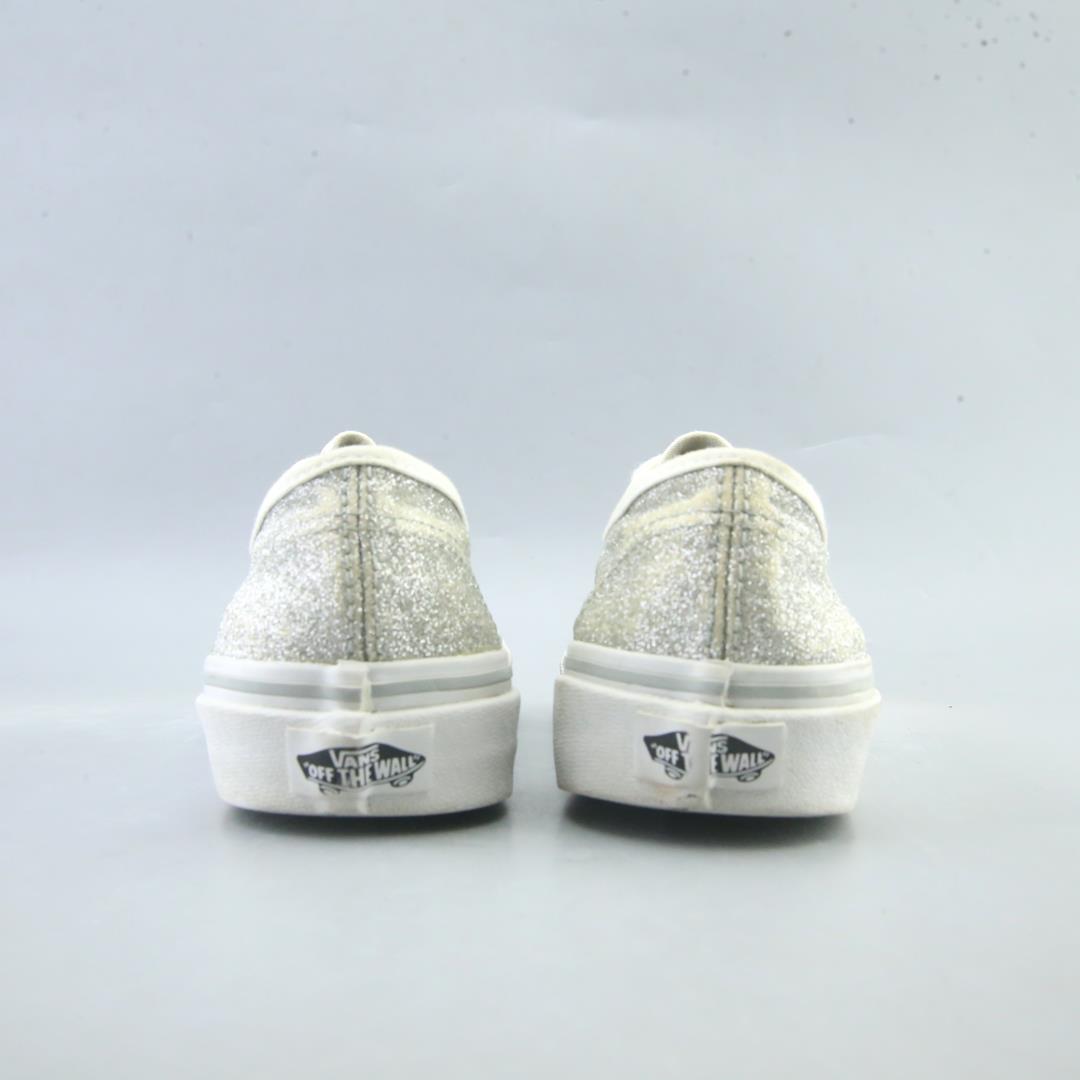 VANS AUTHENTIC