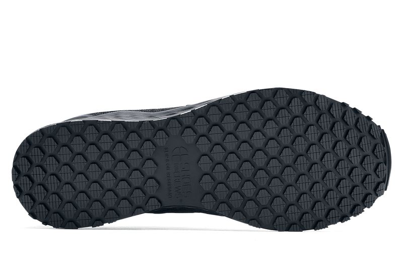 NEW BALANCE  ARISHI V3