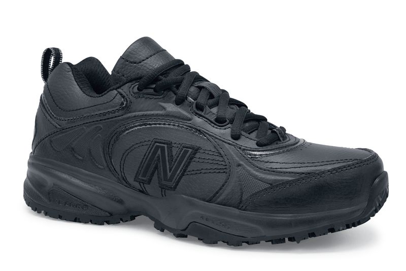 NEW BALANCE 623 V2